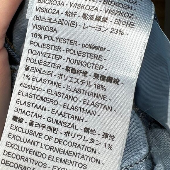 LEVI'S WOMEN'S SIZE 10R MID-RISE CLASSIC CASUAL EVERYDAY BOOTCUT JEANS - Picture 12 of 14